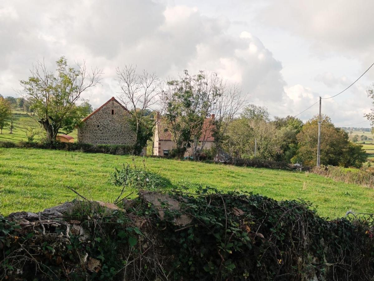 Chez Christy Chemin Des Dinots Bed and Breakfast Saint-Bonnet-de-Four Exterior foto